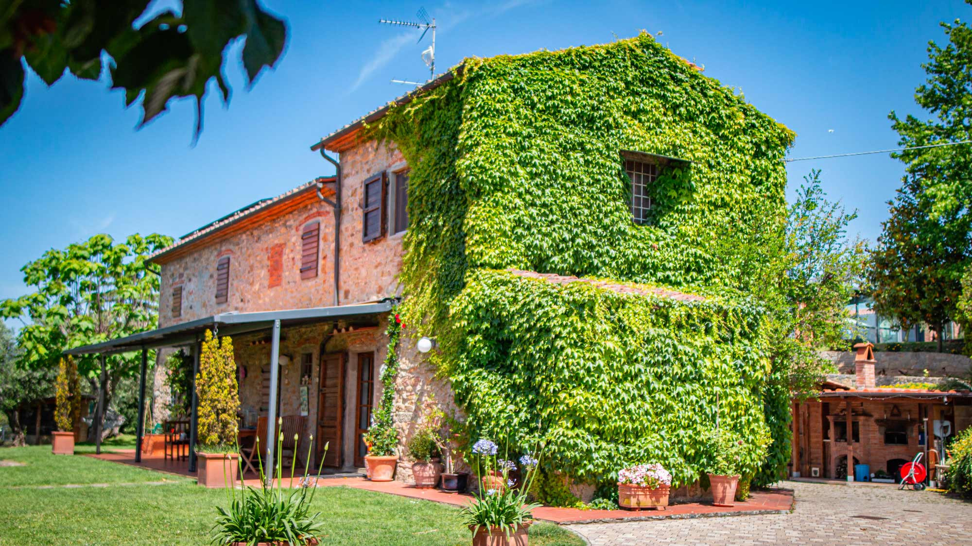 podere fioretto casa vacanze con piscina in Toscana 6