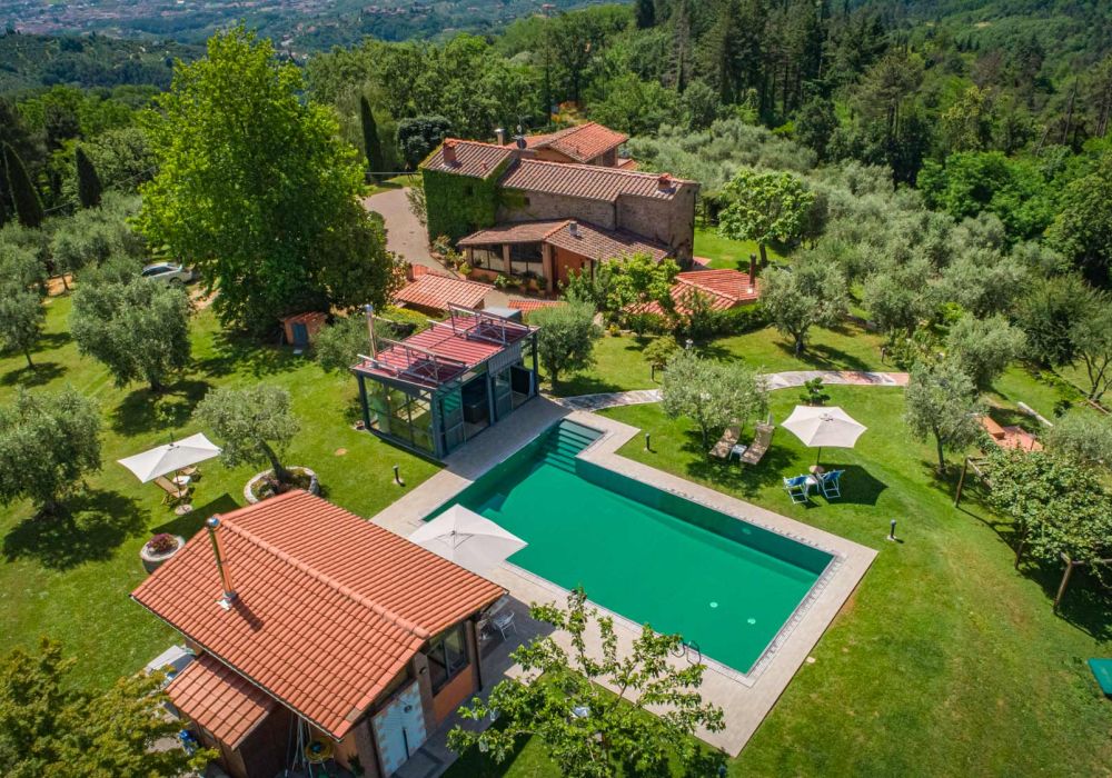 piscina podere fioretto casa vacanze in toscana